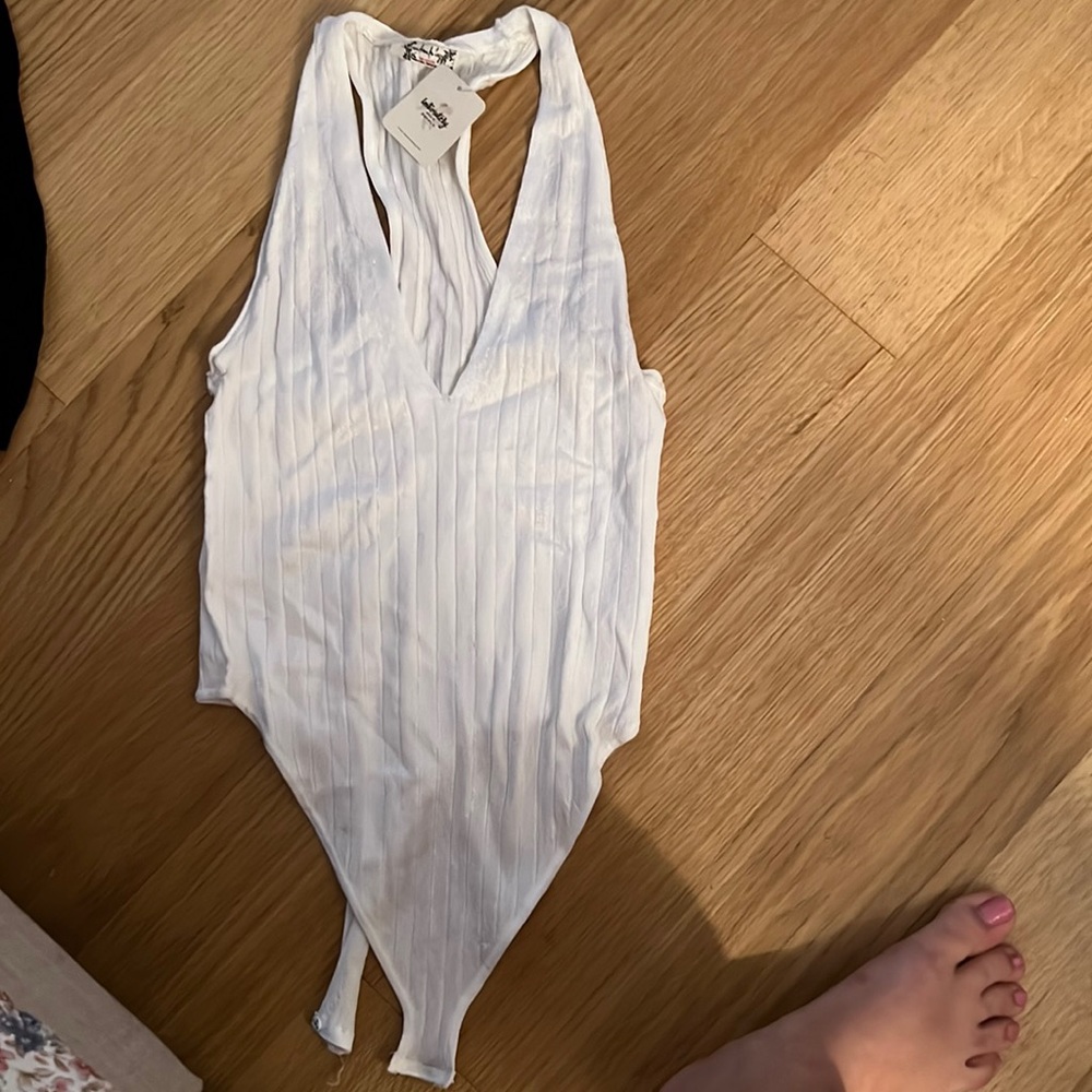 Free People white ribbed bodysuit